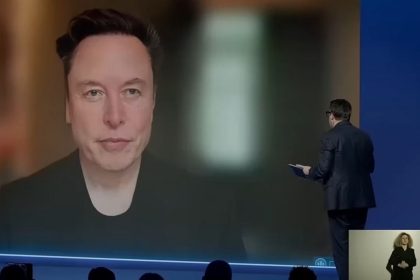Screenshot, američki milijarder Elon Musk na javljanju video linkom.