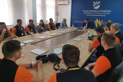Odbojkaši OK Napredak iz Odžaka na prijemu kod predsjednika Vlade ŽP.