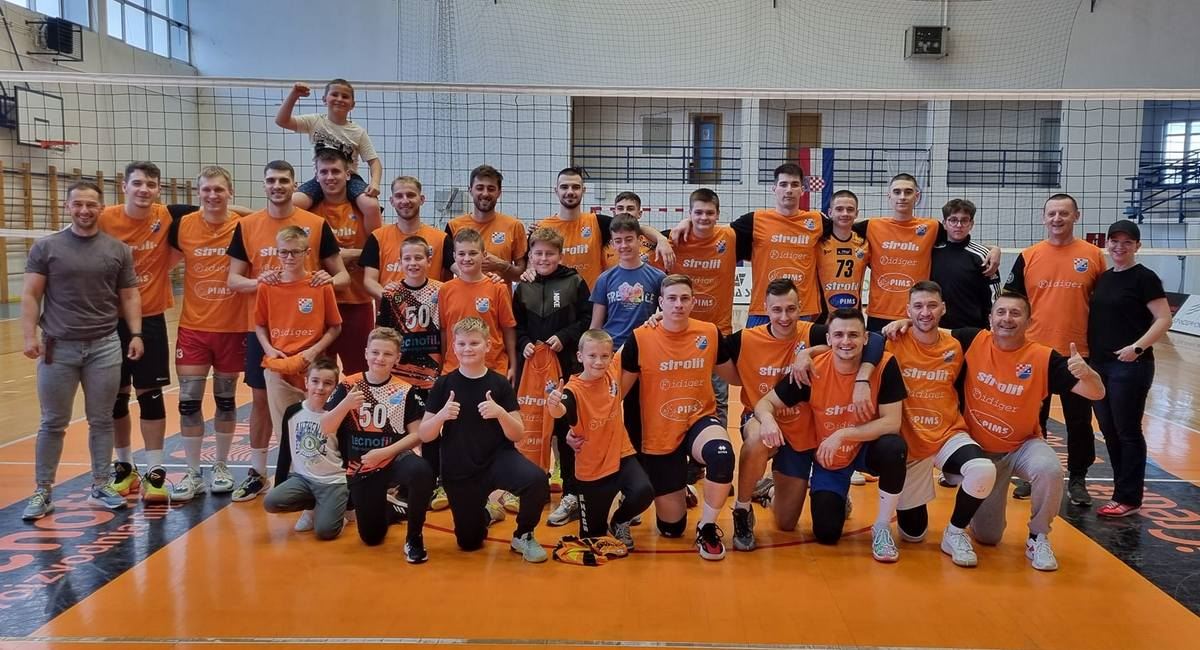 Momčad prvaka BiH u odbojci u sezoni 2024/2025.