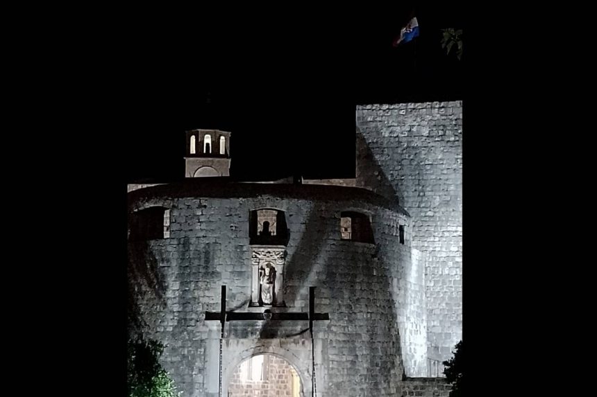 Tvrđava, ilustracija