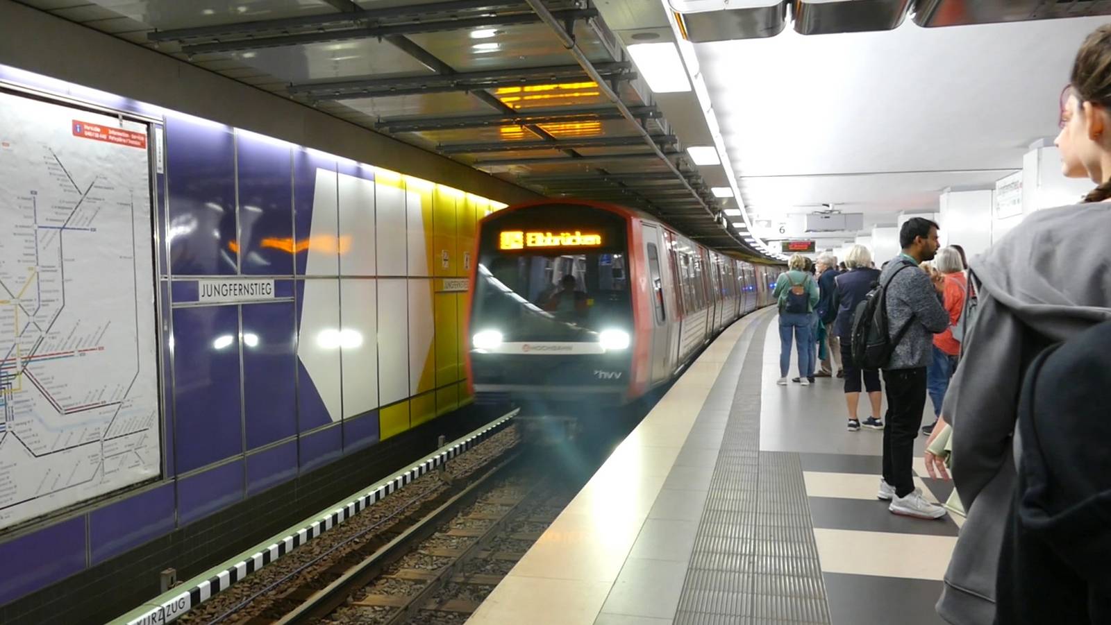 Podzemna željeznica u Hamburgu.