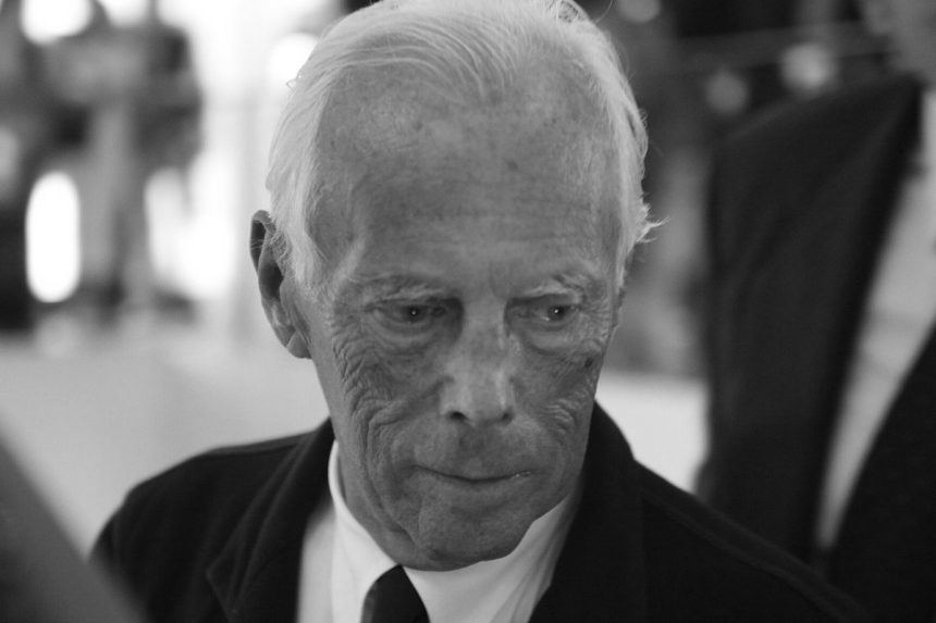 Portret preminulog modnog magnata Armania.