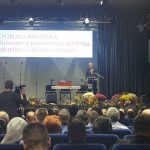 Potpredsjednik Vlade RH Branko Bačić za govornicom u Orašju.