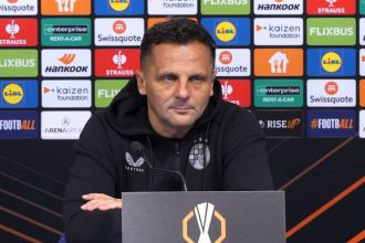 Mario Kovačević trener Dinama na konferenciji za tisak nakon poraza od Betisa.