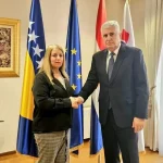 Peleg i Čović se rukuju prigodom međusobnog susreta