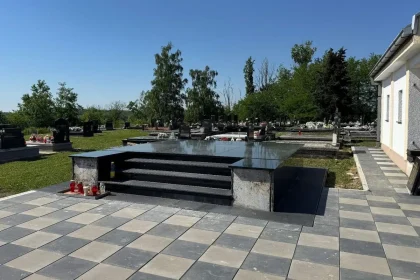 Porušen spomenik braniteljima HVO- na Plehanu kod Dervente.