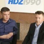 Ilija Cvitanović i Zdenko Lučić u uredu stranke u Orašju