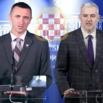 Ivan Penava i Nino Raspudić za govornicama u saboru - montaža.