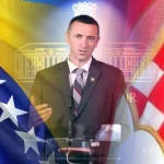 Ivan Penava između zastava BiH i Heceg-Bosne