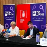 Predstavnici i članovi organizacije Pod lupom na konferenciji za tisak.