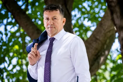 Zdenko Lučić, portret u prirodi.
