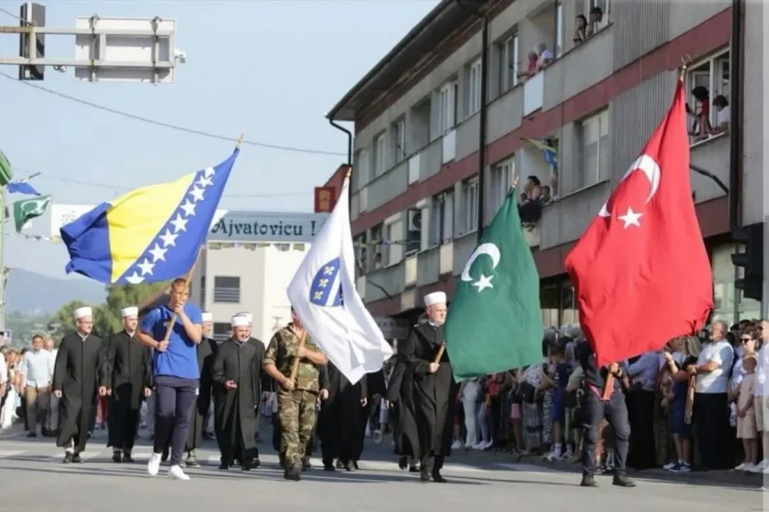 Zastave islama, BiH i Turske na ulicama Sarajeva