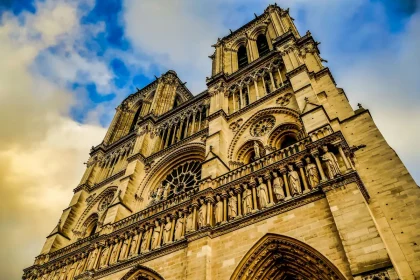 Pročelje katedrale Notre-Dame u Parizu